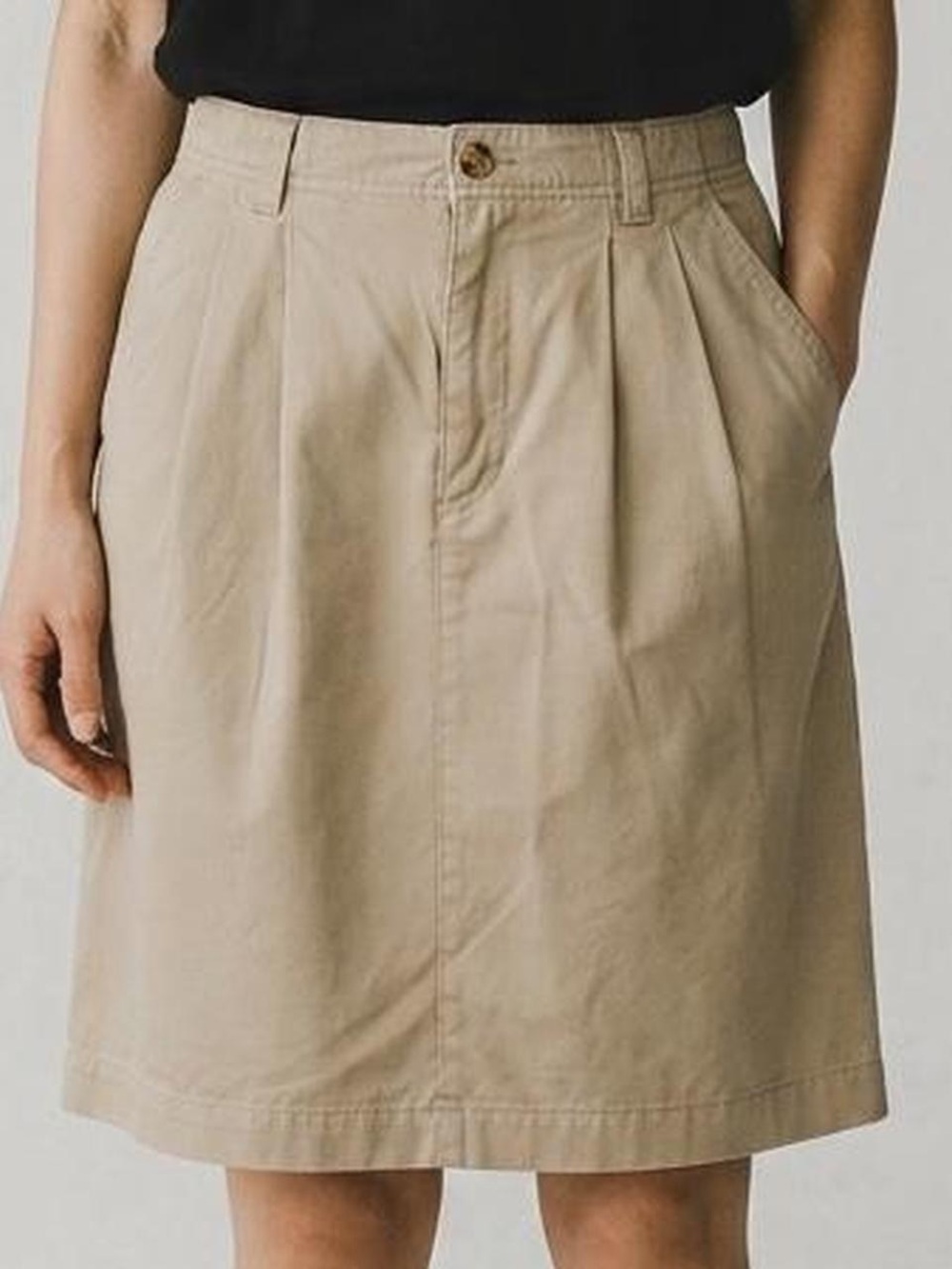 Vintage Eddie Bauer Tan A-Line Skirt with Pleats Front Pockets Size 12
